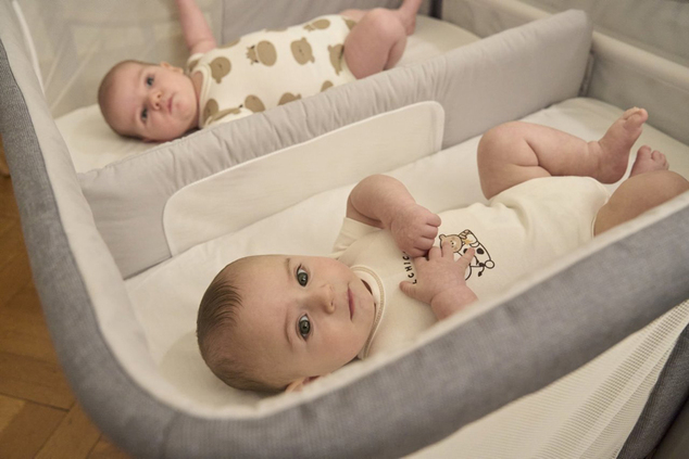 CHICCO Beistellbett Next2Me Twins für Zwillinge - Magnetgrau