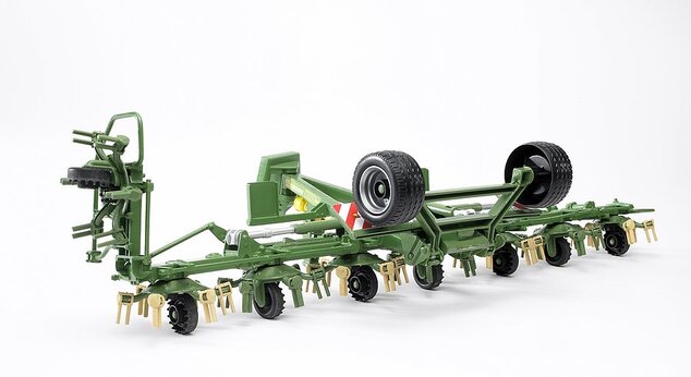Bruder 02224 Obracač sena KWT 8.82