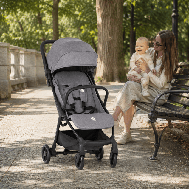 PETITE&amp;MARS Sport babakocsi Pax Ultimate Grey