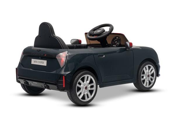 Elektrické autíčko BMW Mini Cooper 12V, čierne, USB Vstup s Bluetooth pripojením na MP3 Pr