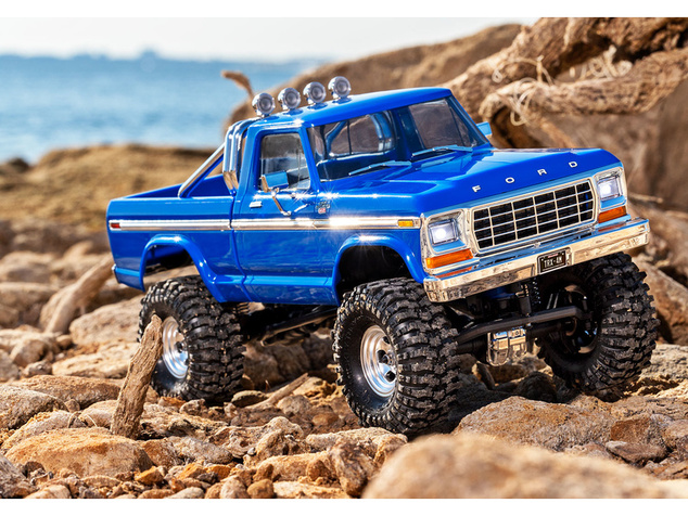 Traxxas TRX-4M Ford F-150 1979 1:18 RTR hnedý