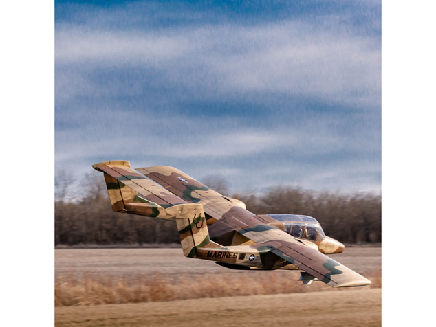 Hangar 9 OV-10 Bronco 30cc ARF + zaťahovací podvozok