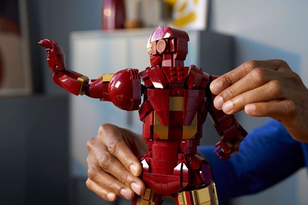 LEGO® Marvel 76344 Iron Man Mark 3: zberateľská edícia