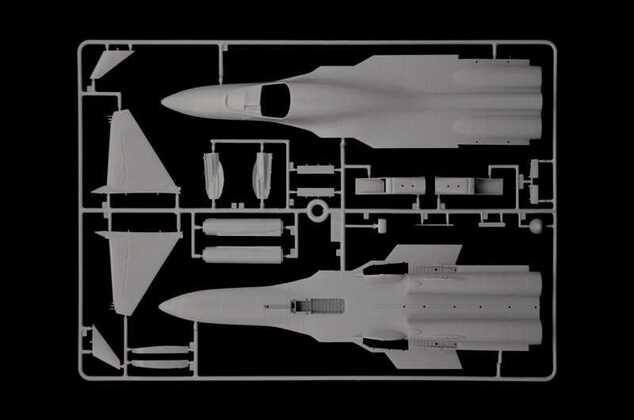 Model Kit letadlo 1379 - SUKHOI SU-34/SU-32 FN (1:72)