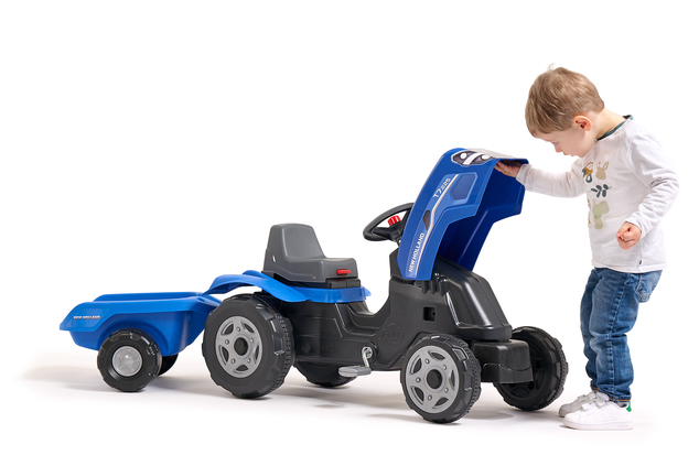 Falk Tractor de pedales New Holland con remolque