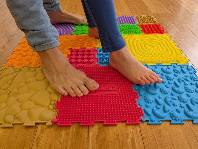 Ortopedici - tappetini sensoriali 15 pz