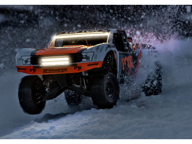 Traxxas Unlimited Desert Racer 1:8 RTR Rigid