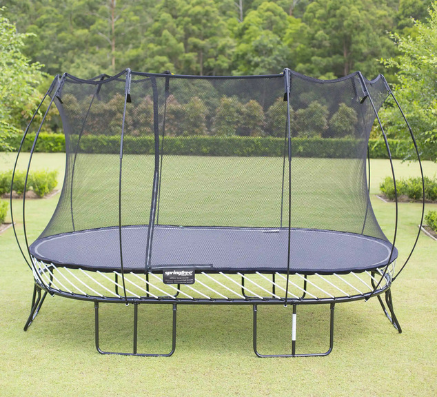 Springfree Trampoline® Large Oval (O92) Trampolína s ochrannou sieťou, 240 × 400 cm