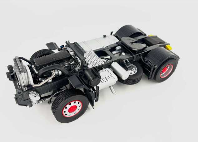 Model Kit truck 3963 - Iveco Stralis S-Way (1:24)