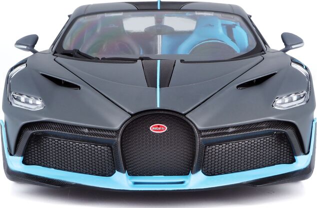 Bburago 1:18 TOP Bugatti Divo Grey