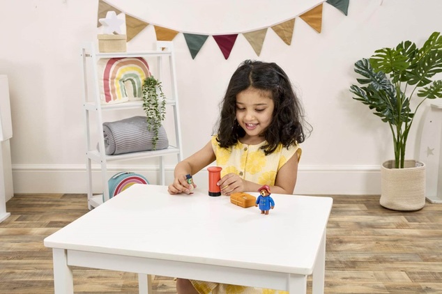 Rainbow Paddington a listy tete Lucy
