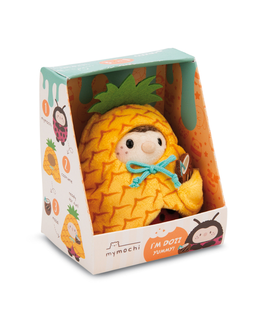NICI plyš MyMochi Lienka Dozz 8 cm v kostýme ananás s kokosom, set darčekové bal.