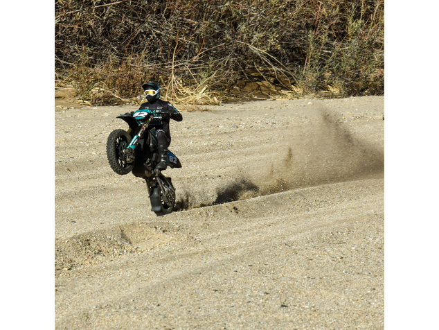 Pro-Line koleso 1:4, pneu Roost MX Sand/Snow Paddle zadný, disk čierny (1): PROMOTO-MX