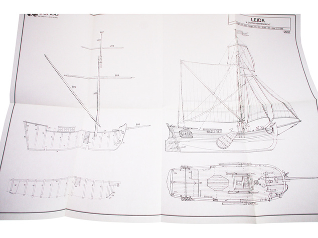 COREL Leida rybárska loď 1:64 kit