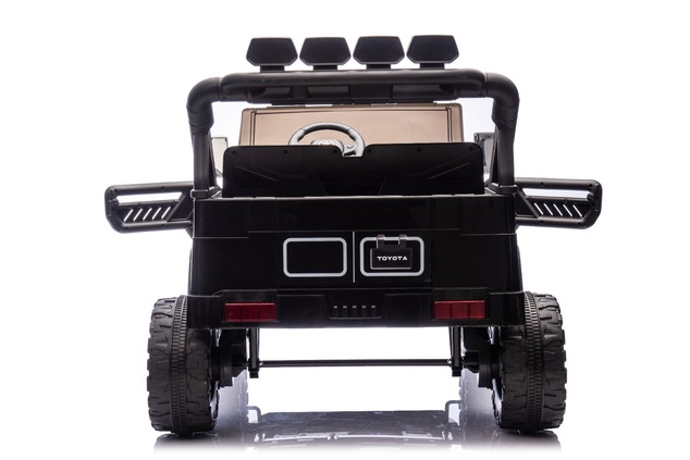 Elektrické autíčko Toyota FJ Cruiser XXL s pohonom 4x4, licencované (Dvojmiestne), čierne,