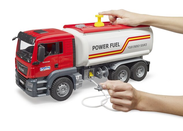 Bruder 03775 MAN TGS Cisternă