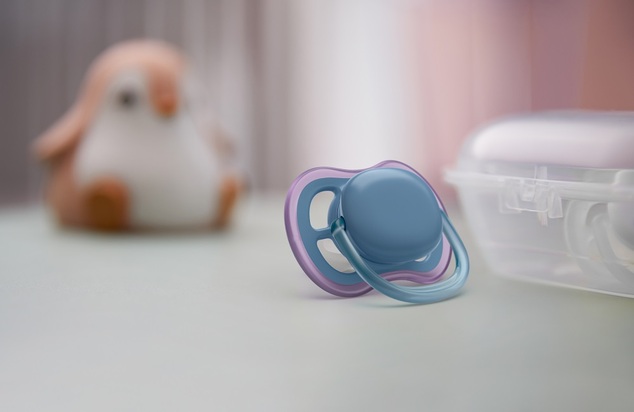Philips AVENT Schnuller Ultra Air Neutral 6-18m Mädchen blau 2 Stk