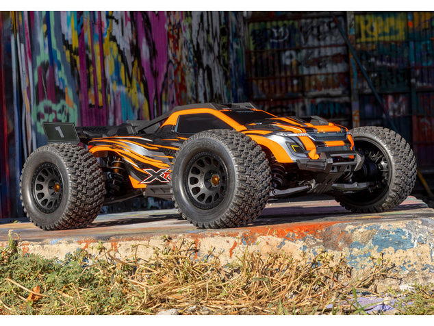 Traxxas XRT 8S 1:6 4WD RTR čierna