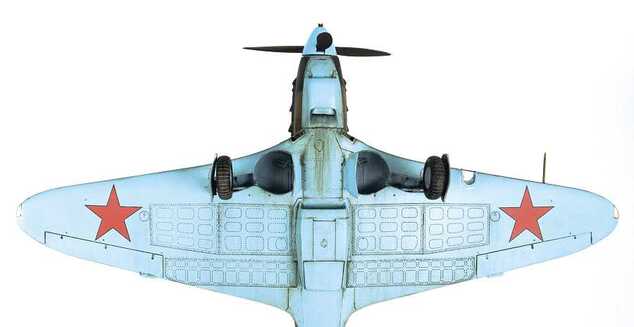 Modellbausatz Flugzeug 4837 - YAK-7 späte Version (1:48)
