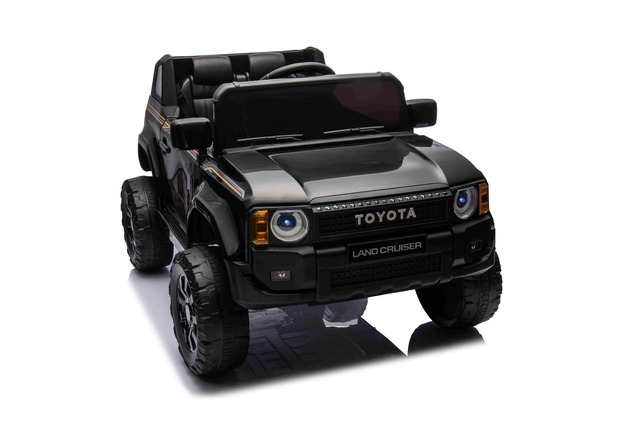 Elektrické autíčko Toyota Landcruiser 12V, čierne, široké jednomiestne sedadlo, 2,4 GHz di