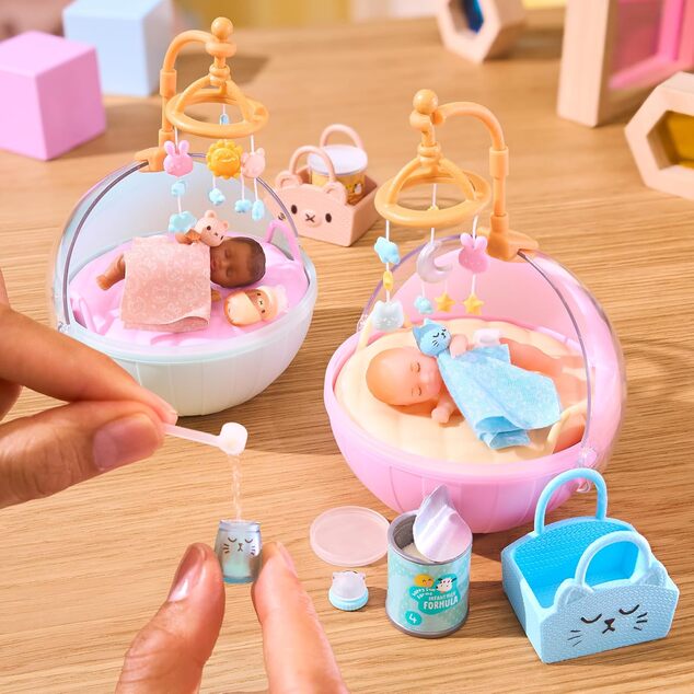 MGA's Miniverse - Naredi mini Baby Nurture