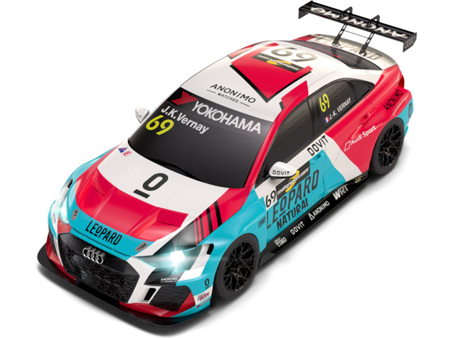 SCX Advance Audi RS3 LMS TCR Bostik