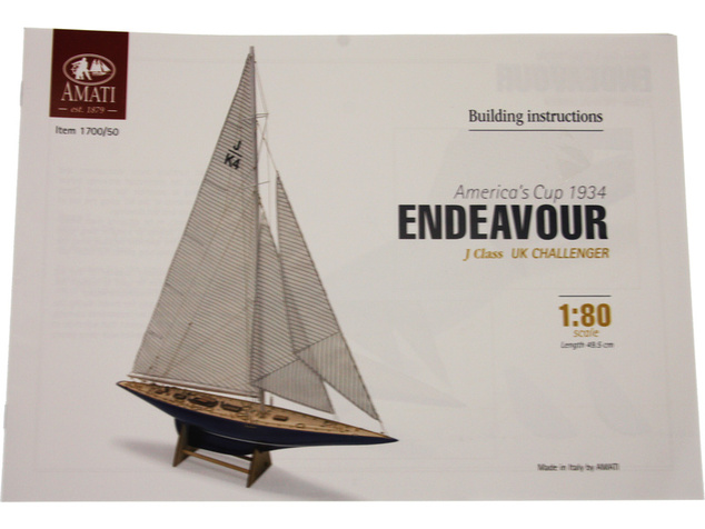 Barca a vela AMATI Endeavour 1934 1:80 kit con scafo finito