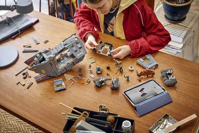 LEGO® Star Wars™ 75453 Offworld Sandcrawler™ a Mudhorn