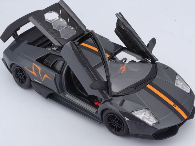 Bburago 1:24 Lamborghini MURCIELAGO LP 670-4 SV Metallic Grau