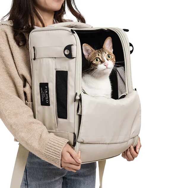 FIKAGO Träger für Haustiere für Hunde und Katzen Trüffel Cremige Wolke