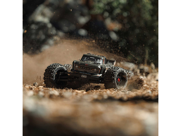 Arrma Outcast 4S V2 BLX 1:10 4WD RTR oceľová