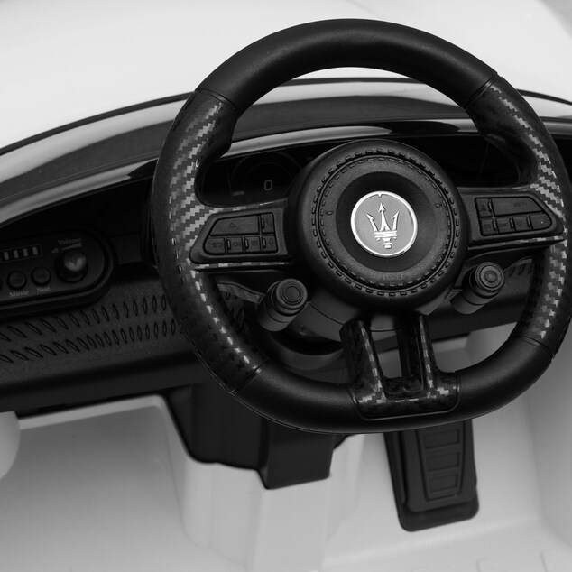 Elektrické autíčko Maserati GranTurismo Baby Mix biele