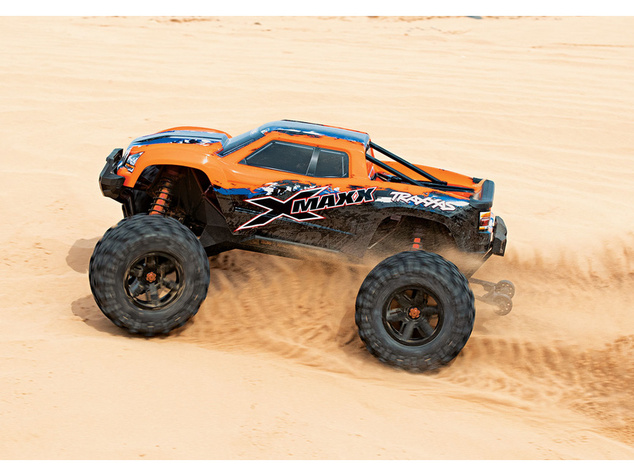 Traxxas X-Maxx 8S Belted 1:5 4WD RTR červený