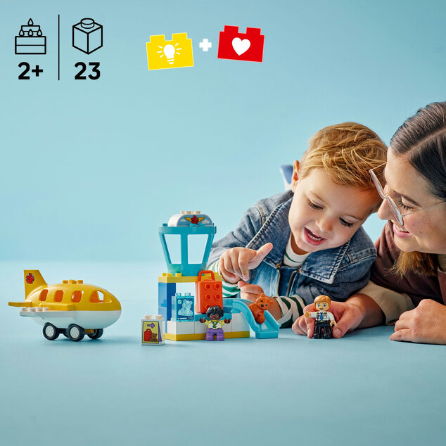 LEGO® DUPLO® 10443 Prvýkrát na letisku