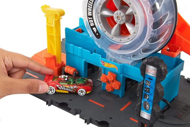 Mattel Hot Wheels City superpneu obchod
