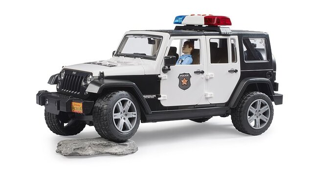 Bruder 02526 Jeep Wrangler Polícia s figúrkou