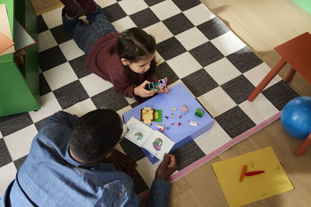 LEGO® Bluey 11216  Babičky s Bingo a Bluey