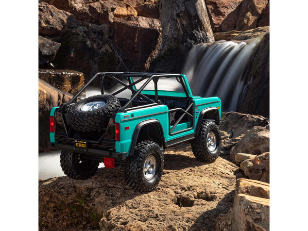 Axial SCX10 III Early Ford Bronco 4WD 1:10 biely