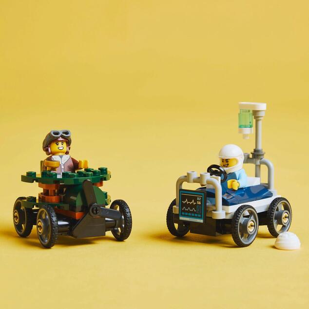 LEGO® City 60459 Rennpaket: Flugzeug vs. Krankenhausbett