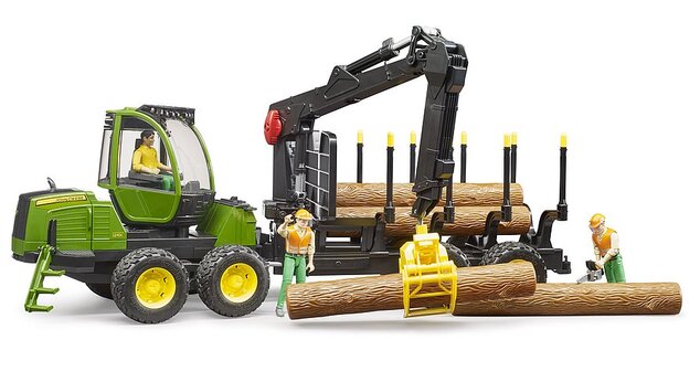 BRUDER 02133 traktor John Deere 1210E s ramenom a 4 kladami
