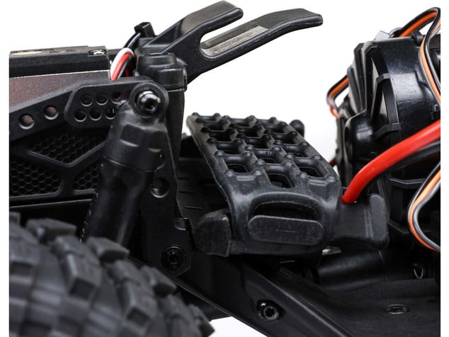 Axial SCX10 III Coyote 4WD 1:10 RTR strieborný