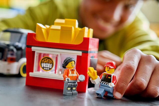 LEGO® City 60488 Pojazdné občerstvenie s hranolkami