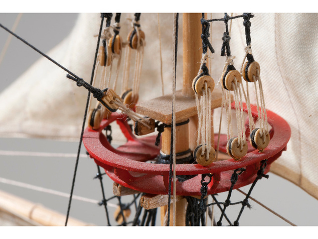 Dušok Golden Hind 1577 1:72 kit