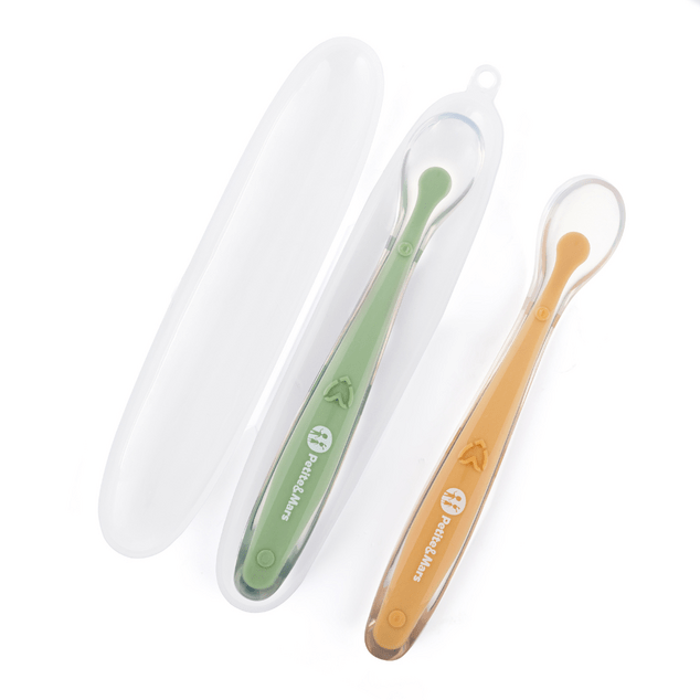 PETITE&amp;MARS Silikónové lyžičky s puzdrom, sada 2 ks, Take&amp;Match Pea - Ochre 6m+