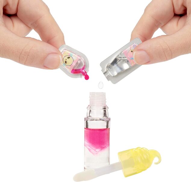 Yummiland Malá bábika s leskom na pery, séria 2 - Nia Candy Fluff