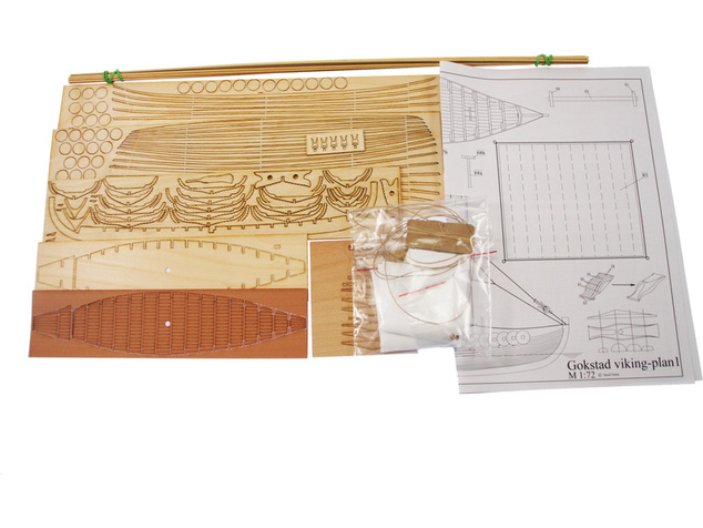 Dušok Vikingská loď Gokstad 1:72 kit