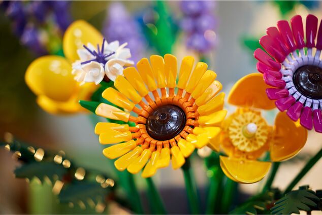 LEGO® Botanicals 10313 Kytica z poľných kvetín