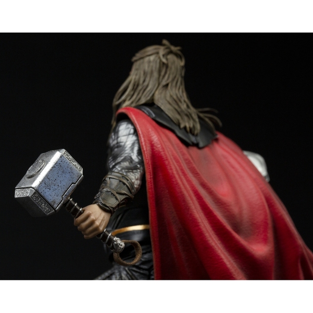 Iron Studios The Infinity Saga - Thor Ultimate Szobor Művészeti Skála 1/10