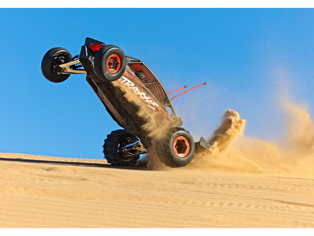 Traxxas Funco 1:6 RTR červená