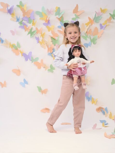 Llorens 54048 GRETA - realistická bábika s mäkkým látkovým telom - 40 cm